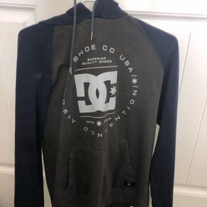 Mens hoodie. size L but fits like a S